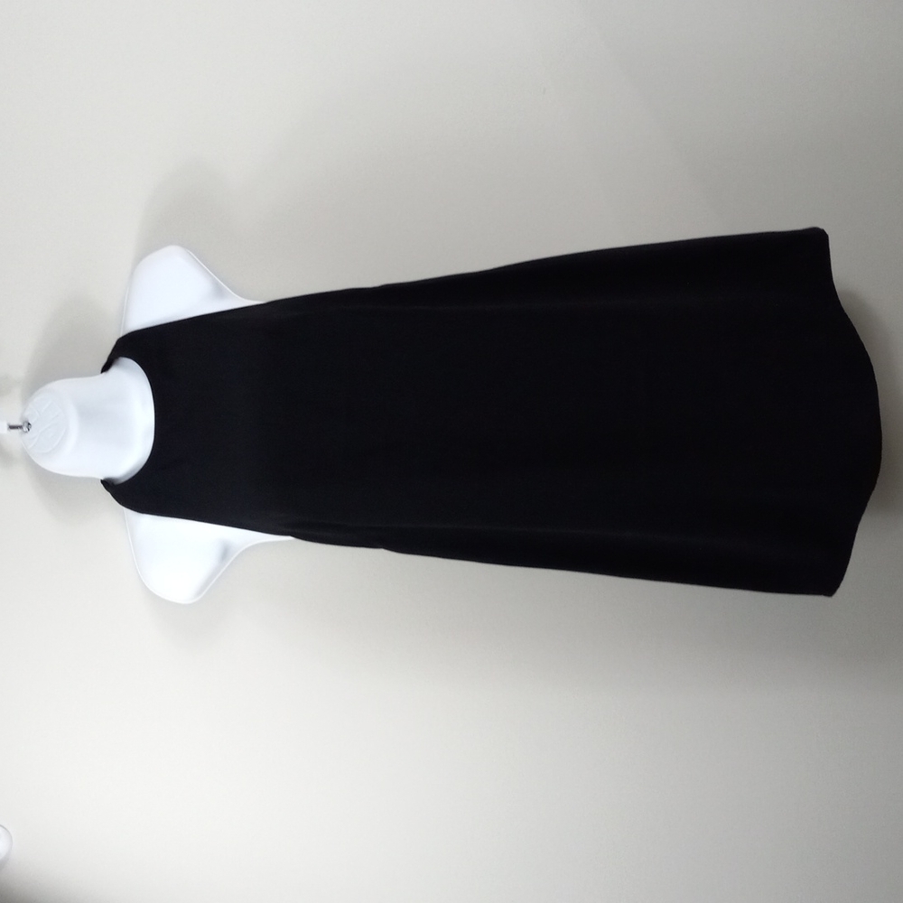 Forever21 black mini size small rayon